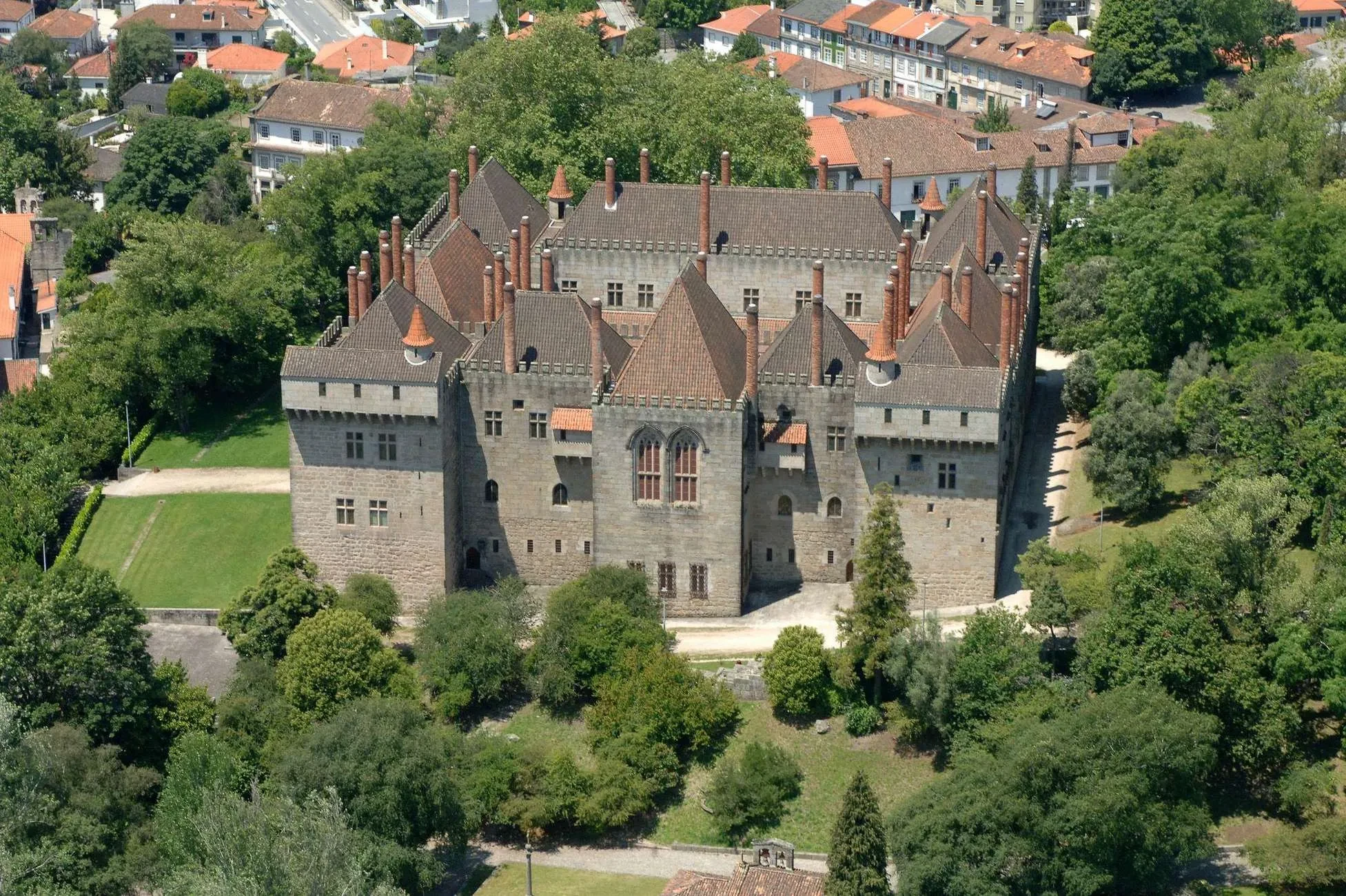 Paço dos Duques de Bragança